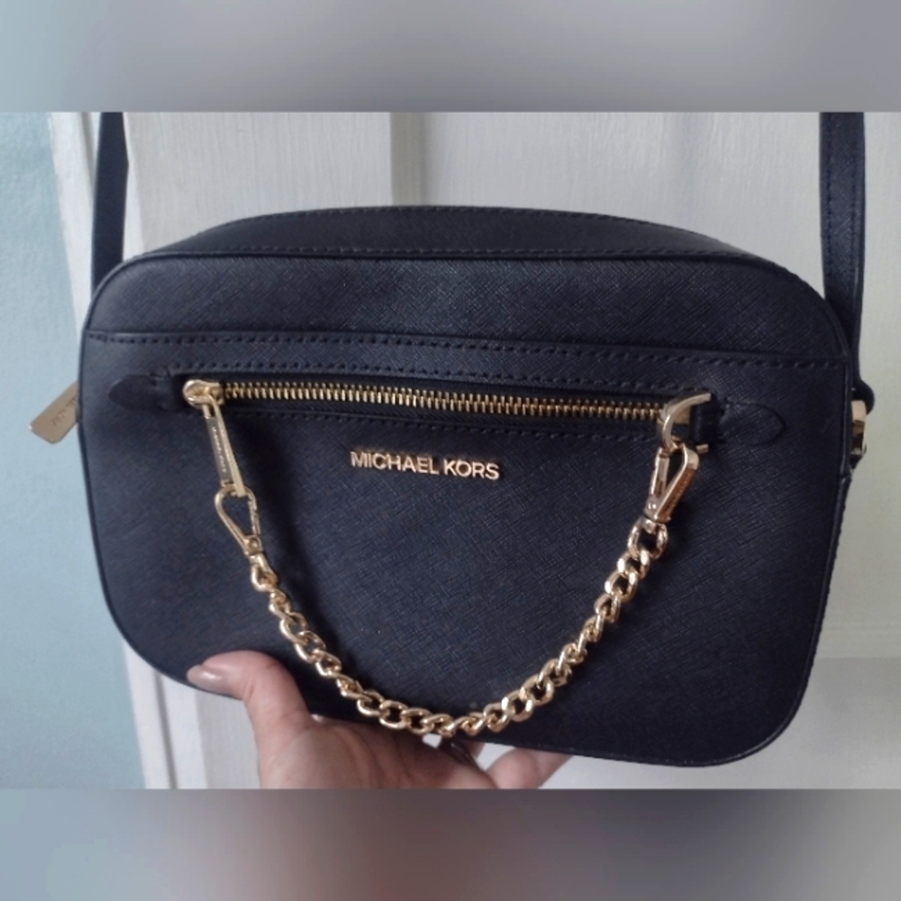 NWOT Michael Kors Black Jet Set Large Saffiano Leather Crossbody Bag w/Gold